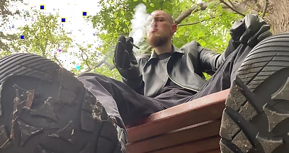 Smoking Leather King Dominant