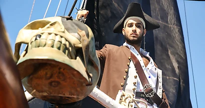 Pirate porn scene with Jack Sparrow fucking