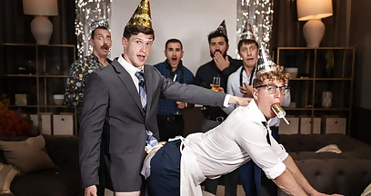 Oily hotties fucking on New Year Eve with hot gape