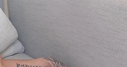 Big Dick Twink Gets Handjob From Daddy - Twynkworld