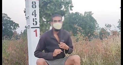 Masturbating on Railway