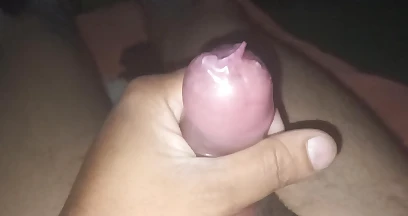 The cock is thick and the feet are short, it got torn in the sister-in-law's pussy
